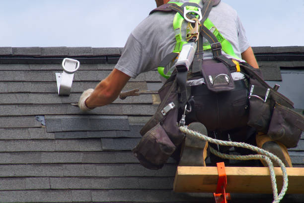 Best New Roof Installation  in Iola, KS